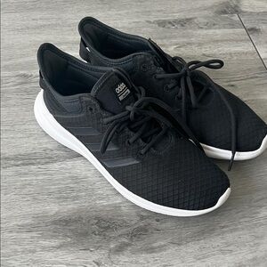 Adidas Cloud Foam Women’s Black Sneaker 8